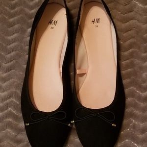 Ballet flats